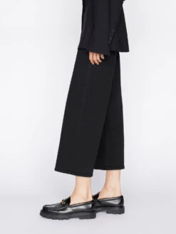 The Jetset Wide Crop -- Sheen Noir -Elegant Wear Store JWC631 SHEEN NOIR 1701