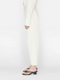 Ultra High Rise Barrel -- Bone -Elegant Wear Store LBR328 BONE FRSU23EC II WOMENS DAY 01 0669HR