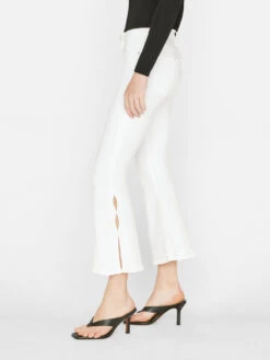 Le Crop Flare Mini Slits -- Blanc -Elegant Wear Store LCFMS790 BLANC FRSU23EC WOMENS DAY 03 1359HR