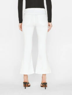 Le Crop Flare Mini Slits -- Blanc -Elegant Wear Store LCFMS790 BLANC FRSU23EC WOMENS DAY 03 1364HR