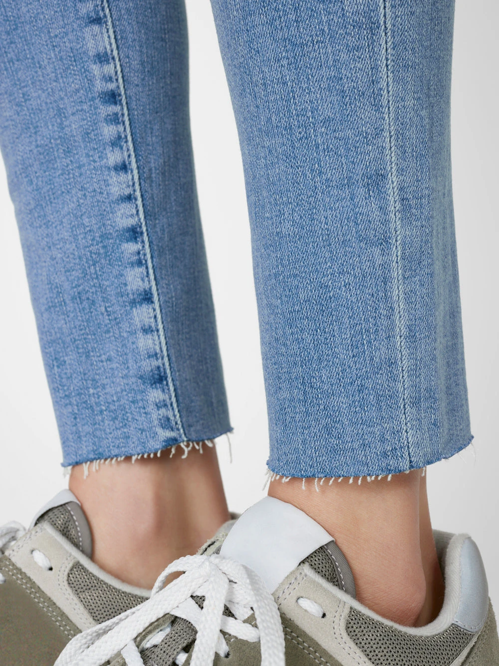 Le High Skinny Raw Edge -- Galeston 10 Le High Skinny Raw Edge -- Galeston - Image 8