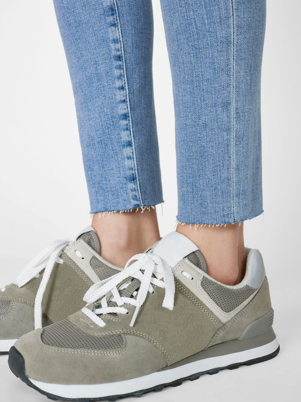 Le High Skinny Raw Edge -- Galeston 6 Le High Skinny Raw Edge -- Galeston - Image 4