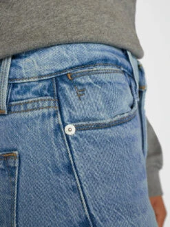 Le High Straight -- Demarco Rips 15 Le High Straight -- Demarco Rips -Elegant Wear Store LHSTL14 DEMARCORIPS FRW22EC II WOMENS DAY 02 0051HR