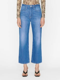 Le Jane Crop -- Atrium