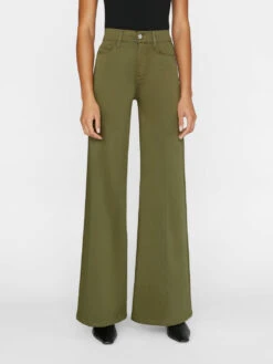 Le Palazzo -- Surplus