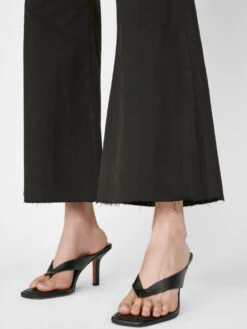 Le Palazzo Crop -- Film Noir -Elegant Wear Store LPPCRA403 FILMNOIR FRSP23EC II WOMENS DAY 01 0033HR