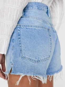 Le Super High Short -- Zona 12 Le Super High Short -- Zona -Elegant Wear Store LSHSHRF727 ZONA FRSP23EC II WOMENS DAY 03 0039HR