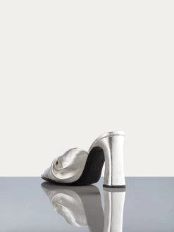 Le Carver Pump -- Silver Metallic 7 Le Carver Pump -- Silver Metallic -Elegant Wear Store LWFT0336 SVMT 2