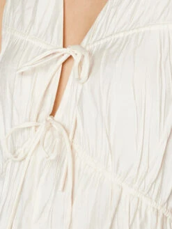 Cinched Crinkle Tank -- Off White -Elegant Wear Store LWSH2580 OFFWHITE FRSP23EC II WOMENS DAY 01 0033HR