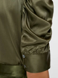 Gillian Top -- Fatigue 11 Gillian Top -- Fatigue -Elegant Wear Store LWSH2872 FATIGUE FRSP23EC II WOMENS DAY 01 0043HR