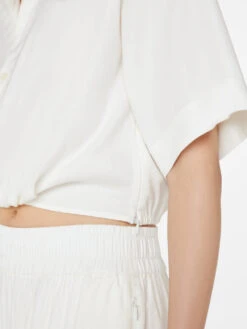Cropped Twist Front Shirt -- Off White -Elegant Wear Store LWSH2889 OFF WHITE FRSU23EC II WOMENS DAY 01 0523HR