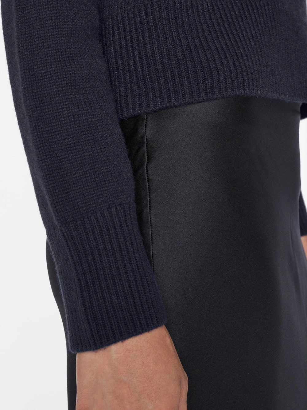 Cashmere Clean Crew -- Navy 6 Cashmere Clean Crew -- Navy - Image 4