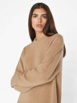 Boyfriend Cashmere Crew -- Light Camel