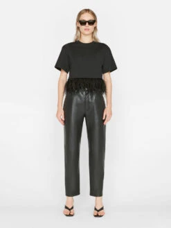 Cropped Feather Tee -- Noir -Elegant Wear Store LWTS2014 NOIR FRSU23EC WOMENS DAY 03 1138HR