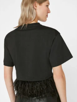 Cropped Feather Tee -- Noir -Elegant Wear Store LWTS2014 NOIR FRSU23EC WOMENS DAY 03 1166HR